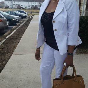 Meet your Posher, Tutu